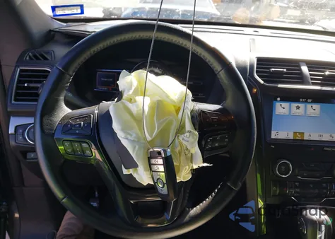 2019 Ford Explorer Xlt из США, поврежденный, VIN 1FM5K7D84KGA88422